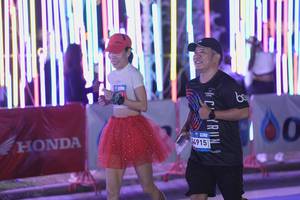 BIB: 4915, 100
                            <button type="button" onclick="openModal(23205831)" class="btn btn-primary btn-sm float-right btn-popup" data-toggle="modal" data-target=".modal-high-quality">
                        <i class="fas fa-shopping-cart"></i> Add to Cart
                    </button>
                                            <button type="button" onclick="isThisMe(23205831, true)" class="btn btn-success btn-sm float-right btn-popup btn-isme hidden" data-toggle="tooltip" data-placement="bottom" title="นี่คือรูปของคุณใช่ไหม คลิกที่นี่เพื่อเอาเข้าอัลบั้ม">
                        <i class="fas fa-plus"></i> Add to album
                    </button>
                    <button type="button" onclick="isThisMe(23205831, false)" class="btn btn-warning btn-sm float-right btn-popup btn-isnotme hidden">
                        <i class="fas fa-ban"></i> Remove from album
                    </button>